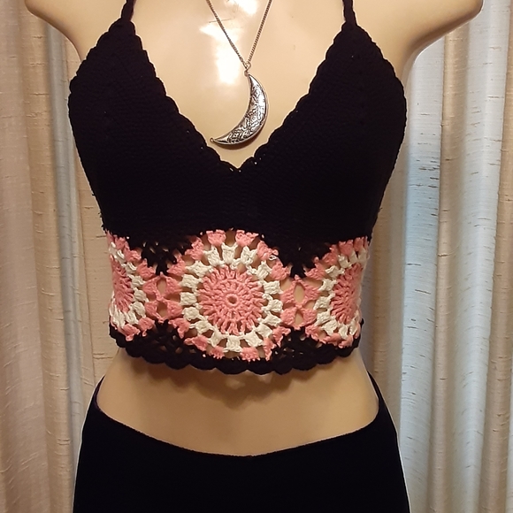 Crochet Boho Halter Top - Picture 4 of 5